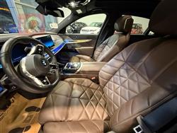 بي ام دبليو الفئة 7